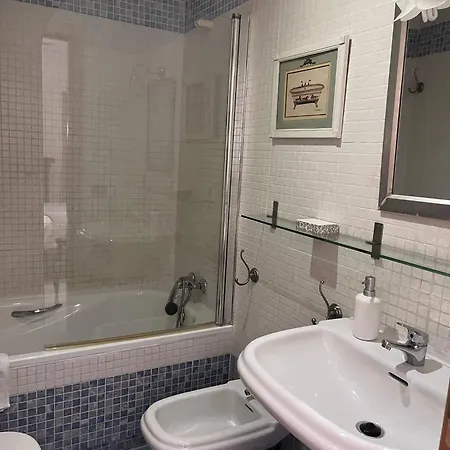 Apartamento Con Encanto Muy Centrico En Pilatos Sevilla Ideal Para Pareja Exterior photo