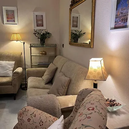 Apartamento Con Encanto Muy Centrico En Pilatos Sevilla Ideal Para Pareja Exterior photo