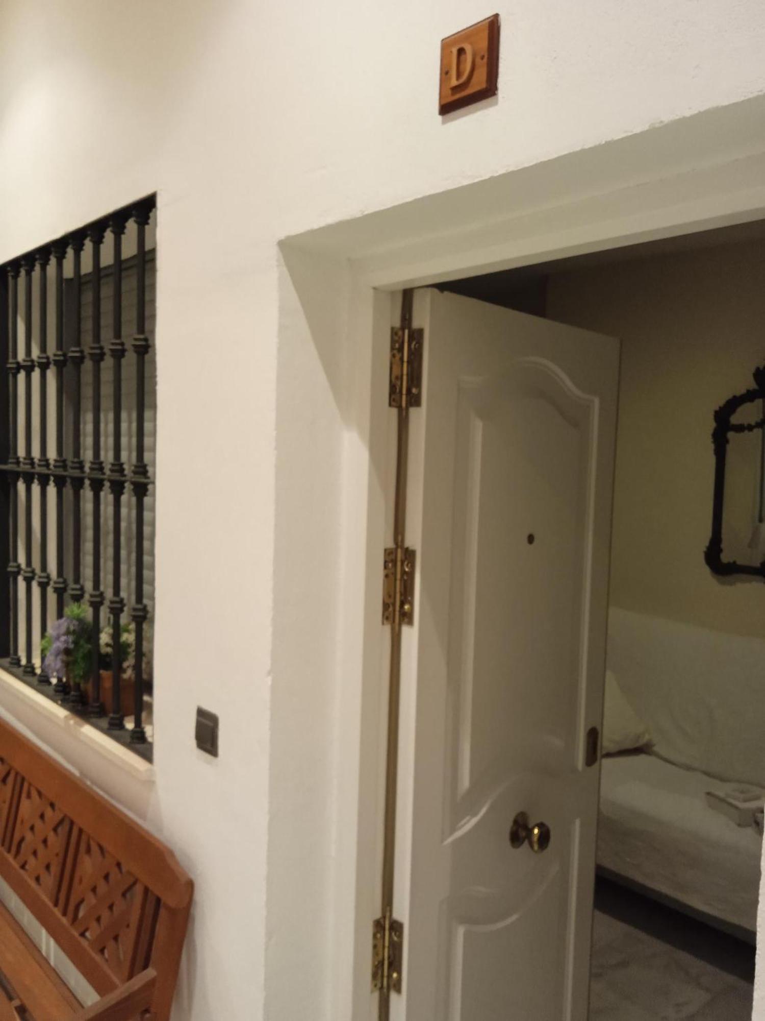 Con Encanto Muy Centrico En Pilatos Ideal Pareja Seville